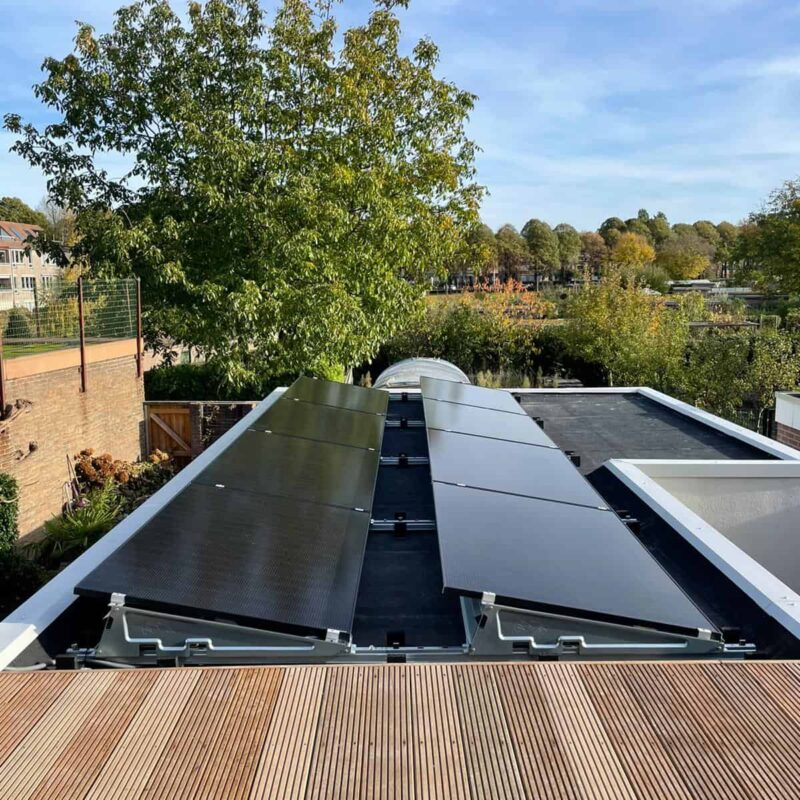 Zonnepanelen verwijderen en terugplaatsen