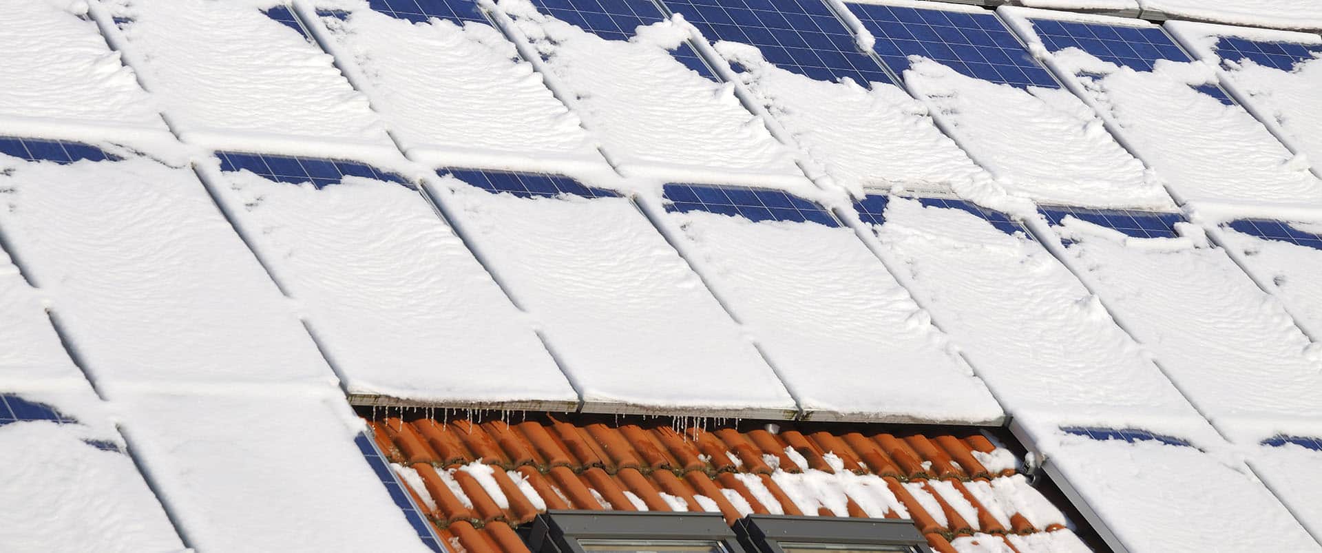Zonnepanelen opbrengst winter sneeuw|Jaaropbrengst zonnepanelen